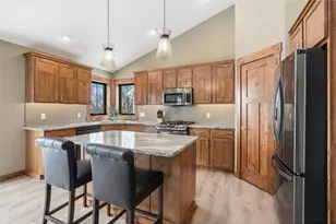 265 Vista Cir, River Falls, WI 54022 - Photo 13