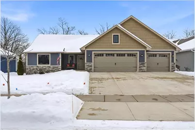 265 Vista Circle, River Falls, WI 54022 - Photo 3