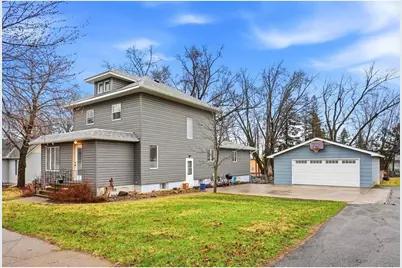 1060 Franklin Street, Baldwin, WI 54002 - Photo 3