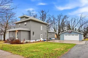 1060 Franklin St, Baldwin, WI 54002 - Photo 3