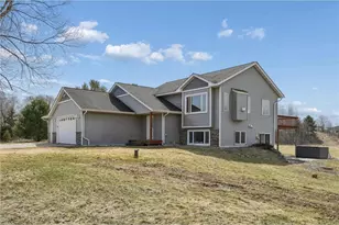 891 170th Ave, New Richmond, WI 54017 - Photo 23