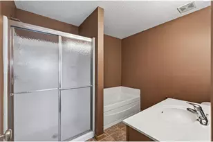 15422 Foster Dr, Hugo, MN 55038 - Photo 19