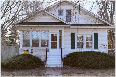 522 E Walnut Street, River Falls, WI 54022 - Photo 5