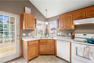 66 Meadowlark Dr, Hudson, WI 54016 - Photo 17