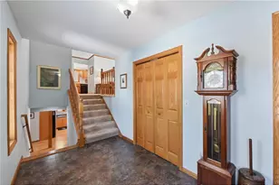 725 Packer Dr, Hudson Township, WI 54016 - Photo 5