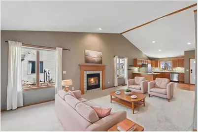 915 Lucille Court, River Falls, WI 54022 - Photo 9