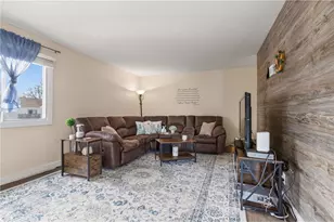 4874 Grenwich Trail, Oakdale, MN 55128 - Photo 7