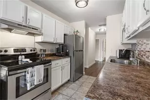4874 Grenwich Trail, Saint Paul, MN 55128 - Photo 13