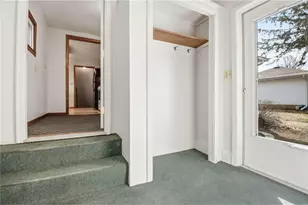 117 16th St, Menomonie, WI 54751 - Photo 5