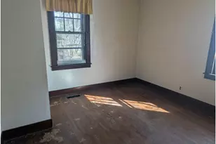 343 N 3rd St, New Richmond, WI 54017 - Photo 11