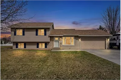 519 Sycamore Drive, New Richmond, WI 54017 - Photo 23