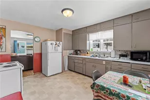 127 State St, Dresser, WI 54009 - Photo 25