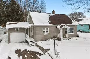 127 State St, Dresser, WI 54009 - Photo 11