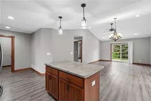 1707 Squirrel Way, New Richmond, WI 54017 - Photo 5