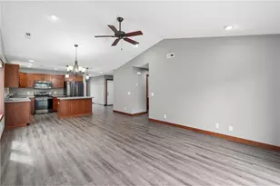 1707 Squirrel Way, New Richmond, WI 54017 - Photo 7