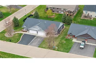 1707 Squirrel Way, New Richmond, WI 54017 - Photo 23