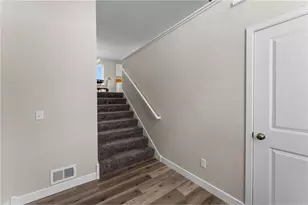 2017 Aster Ln, Mankato, MN 56001 - Photo 7