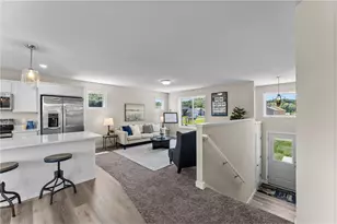 2017 Aster Ln, Mankato, MN 56001 - Photo 21