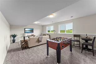 2017 Aster Ln, Mankato, MN 56001 - Photo 33