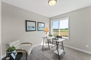 2025 Aster Ln, Mankato, MN 56001 - Photo 15