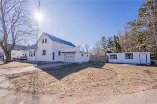 121 W Oak St, Stanley,  54768 - Photo 45