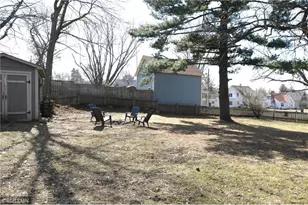 828 9th St, Hudson, WI 54016 - Photo 33