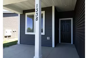 1338 Rose St, New Richmond, WI 54017 - Photo 7