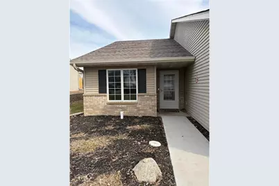 321 Wildwood Circle, Roberts, WI 54023 - Photo 3