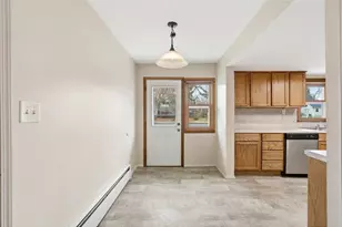 735 N Montana Ave, New Richmond, WI 54017 - Photo 7