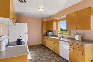 981 Co Rd A, Hudson, WI 54016 - Photo 13