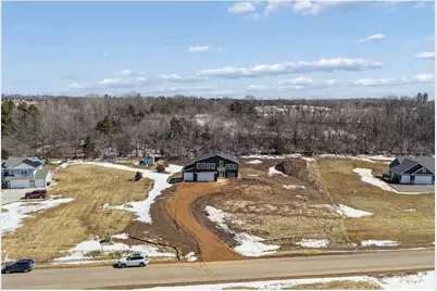 739 Magoo Road, Hudson, WI 54016 - Photo 3