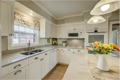 625 Orange Street, Hudson, WI 54016 - Photo 23