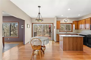 1016 Willow River Rd, Hudson, WI 54016 - Photo 9