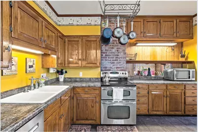 930 3rd Avenue, Eau Claire, WI 54703 - Photo 21