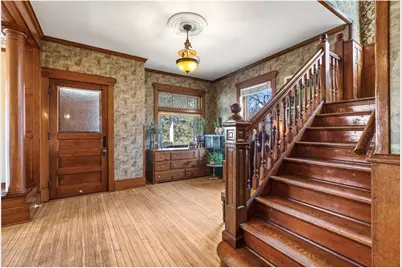 930 3rd Avenue, Eau Claire, WI 54703 - Photo 5