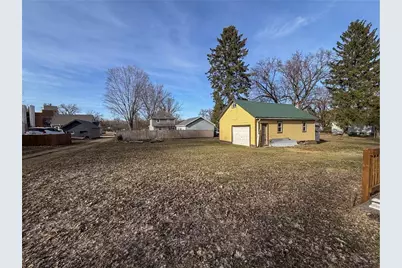 663B E Main Street, Ellsworth, WI 54011 - Photo 3