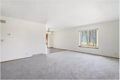 2082 Asplund Road, New Richmond, WI 54017 - Photo 5