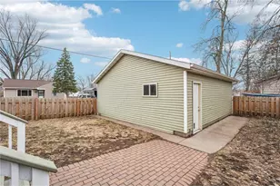 719 Monroe St, Hudson, WI 54016 - Photo 37