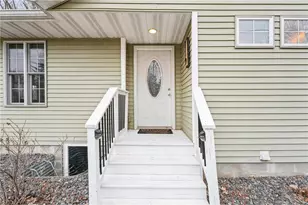 719 Monroe St, Hudson, WI 54016 - Photo 7