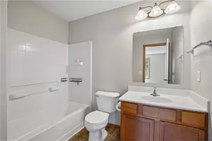 4360 Empress Dr, Hugo, MN 55038 - Photo 25