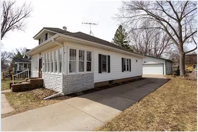 109 S Dallas Street, River Falls, WI 54022 - Photo 5