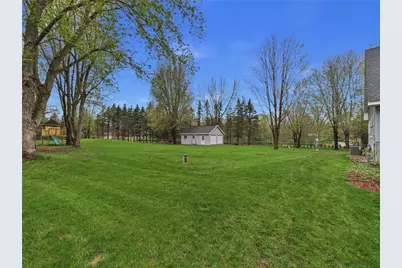 W10446 880th Avenue, River Falls Township, WI 54022 - Photo 31