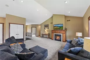 1771 Kimberly Cir, River Falls, WI 54022 - Photo 9