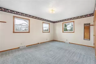 706 Summit St, Osceola, WI 54020 - Photo 13