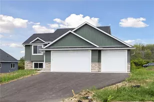 521 Summit Cir, Baldwin, WI 54002 - Photo 31