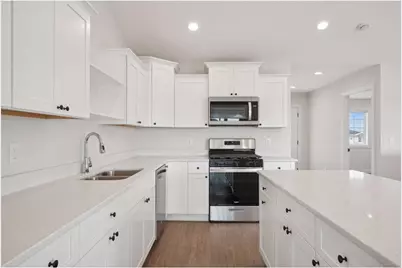 601 S Division Street, Warren Township, WI 54023 - Photo 9