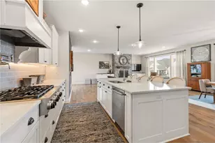 710 Crest Curve, Hudson, WI 54016 - Photo 13