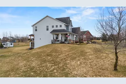 710 Crest Curve, Hudson, WI 54016 - Photo 45
