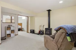 411 21st St, Menomonie, WI 54751 - Photo 29