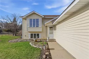 15564 Columbary Ct, Rosemount, MN 55068 - Photo 3